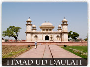  Itimad ud daulah Places to visit